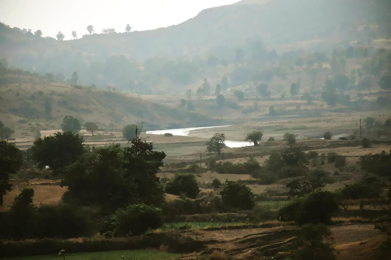 הוילה איגטפורי Bimalfarm At Koroli Hills מראה חיצוני תמונה